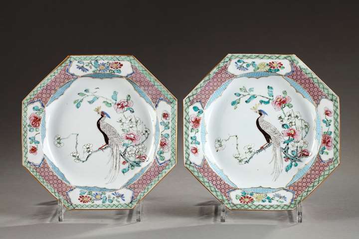 Pair of plates "Famille rose" porcelain - Yongzheng period